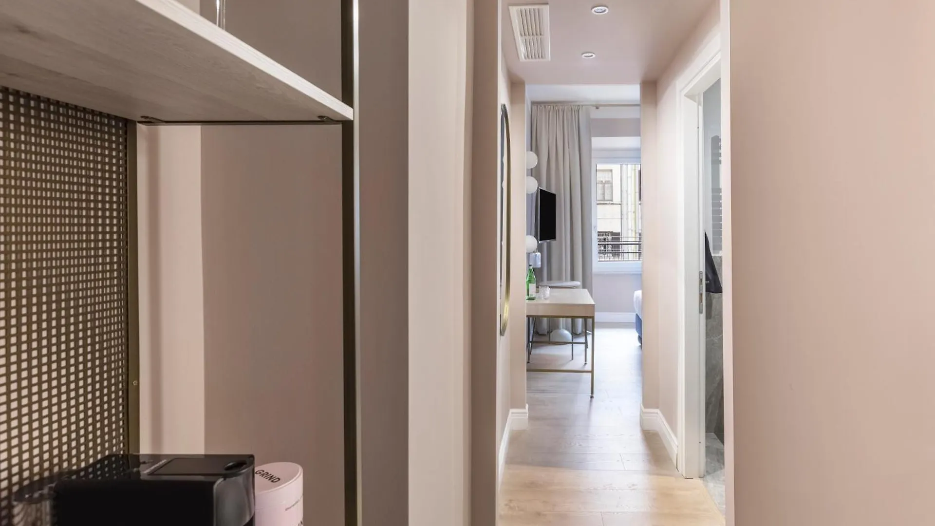***  Numa Rome Linea Otel İtalya